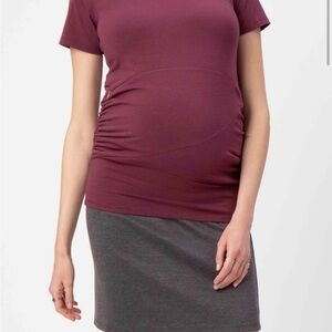 Chic Short Sleeve Maternity Top - Burgundy